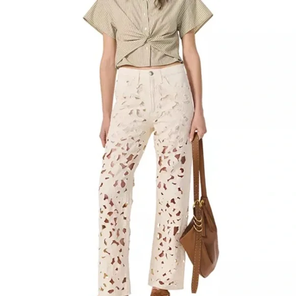 rag & bone
Logan Floral Cutout High Rise Wide Leg Jeans in Ecru - Picture 2 of 3